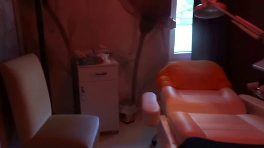 Thai Rose Massage Saloon thumb 5